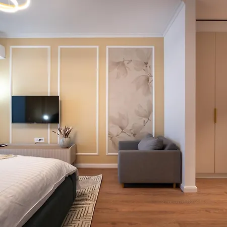 Apartament Plaza 5 *